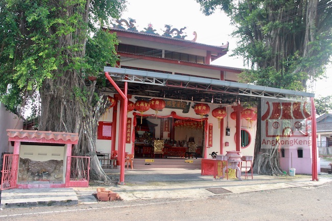 雪兰莪千百家新村阮梁圣佛宫Selangor Petaling Jaya Yuen Leong Sing Fatt Temple Building